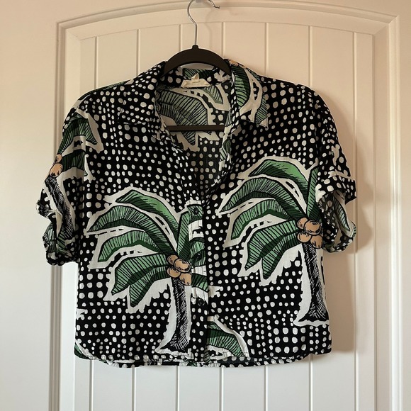 Sunburst Kiss Tops - Palm Tree Print Summer Vacation Button Down Short Sleeve Shirt Black Size S